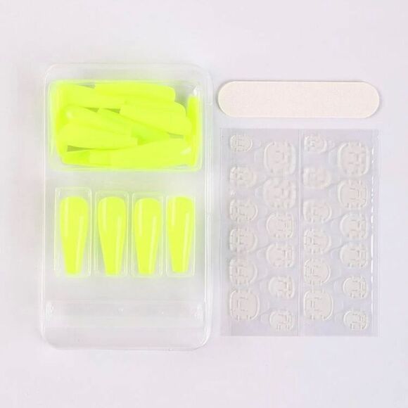 24 Piece Press On Nail Set - Picture 2 of 3